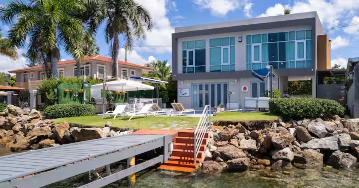 Luxury Villas and Oceanfront Homes