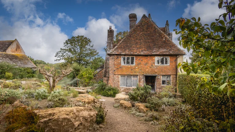 When to Book Comfortable Kent Holiday Rentals at Best Rates